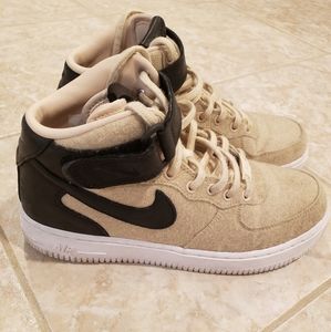 Nike Air Force 1 07 Women's Shoe Black Tan